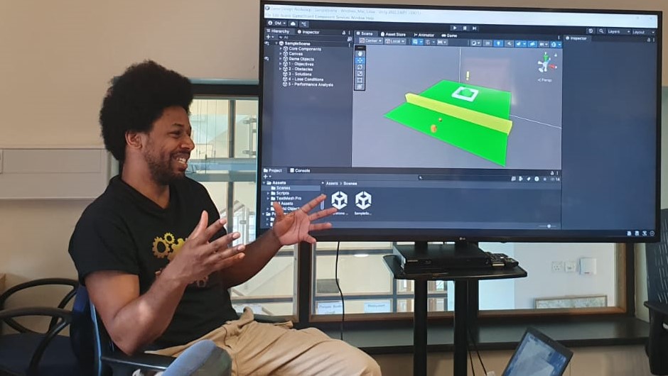 Daniel Presenting at a Workshop